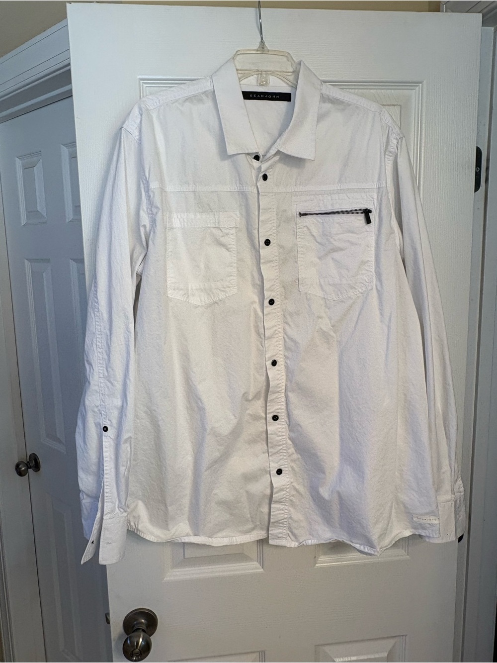 Sean John White Long Sleeve Dress Shirt with Black Accent Buttons and Zip